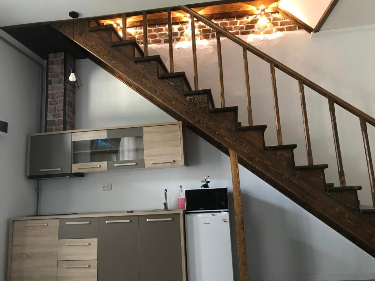 Delia Apartment *