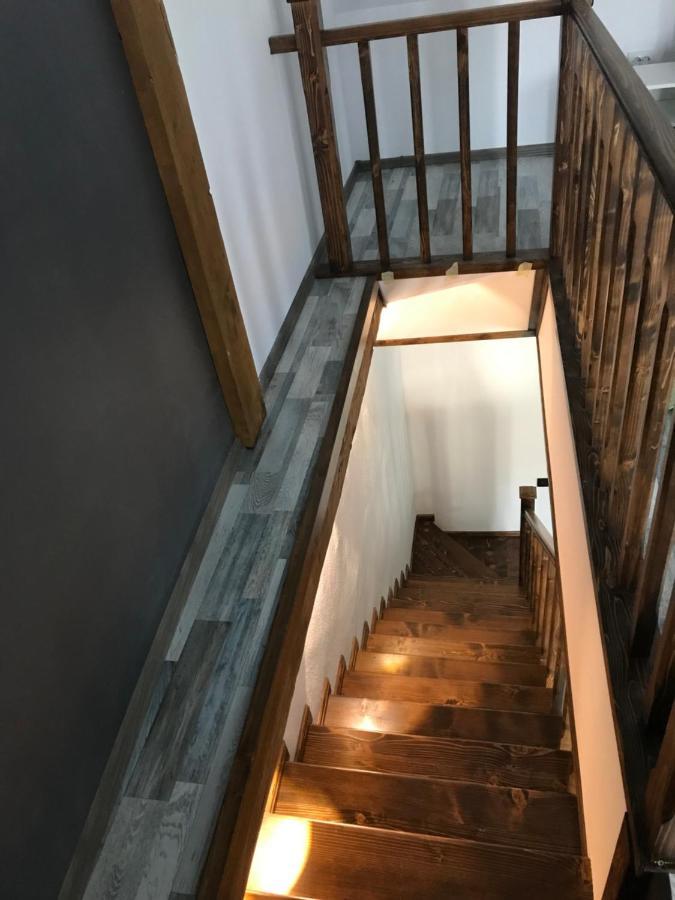 Delia Apartment *