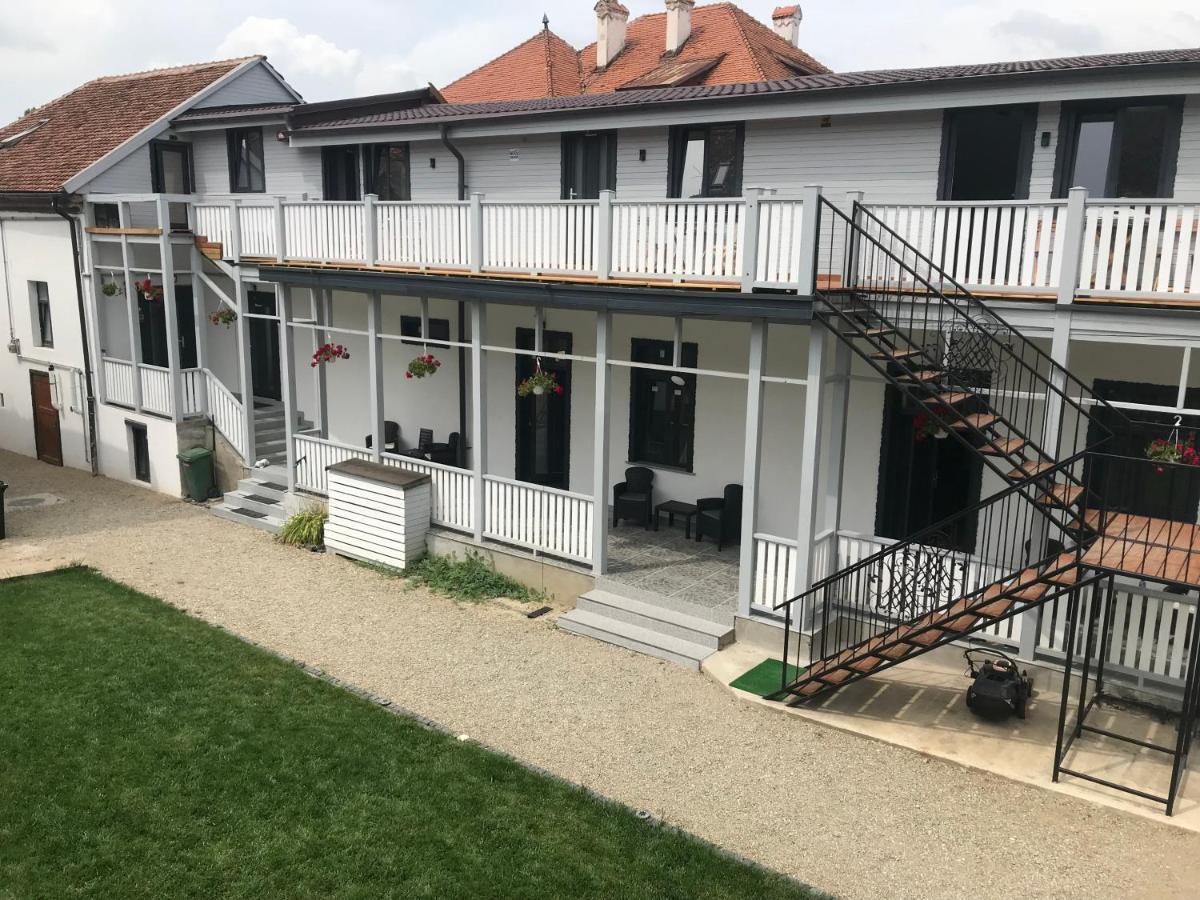 Apartment Delia Brasov