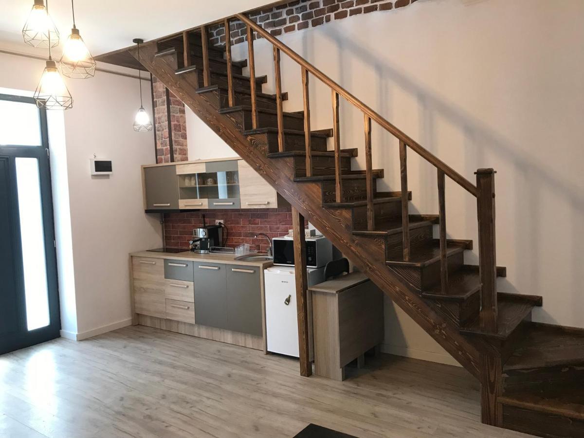 Delia Apartment